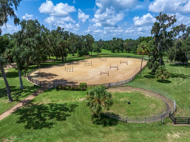 More Photos Of 7650 N Whippoorwill Ter, Hernando Horse Stables For Sale