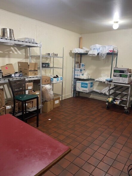 More Photos Of 3009 E Ash St, Goldsboro Restaurant For Sale