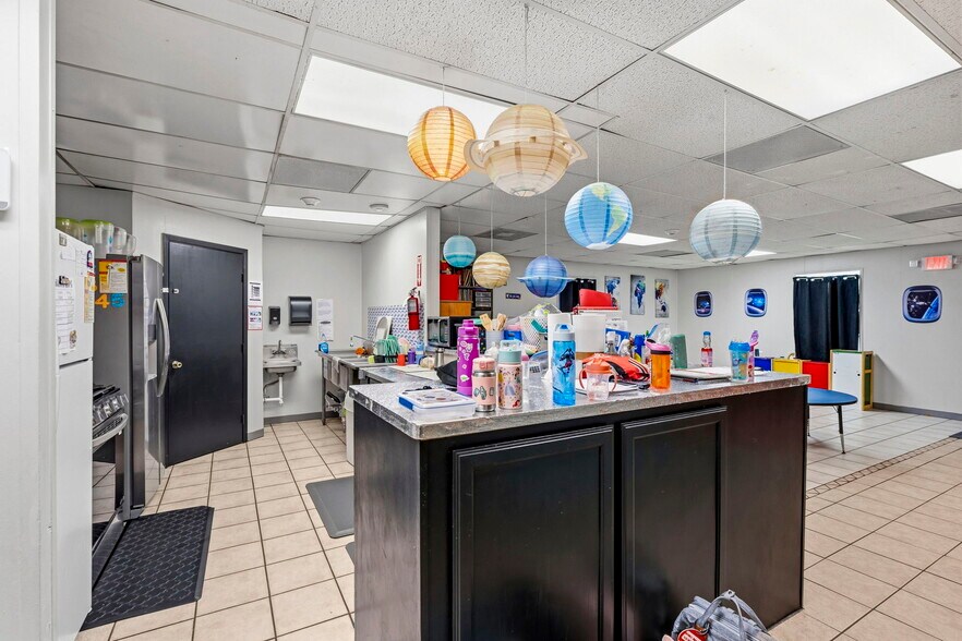 More Photos Of 16737 Sprawling Oaks Dr, Conroe Daycare Center For Sale