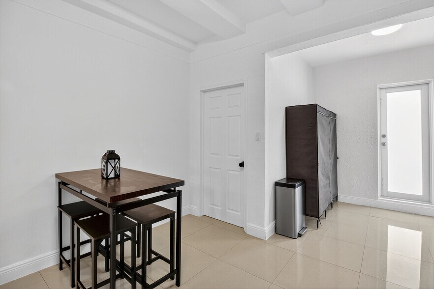 More Photos Of 1680 NW 22nd Ct, Miami Multifamily For Sale