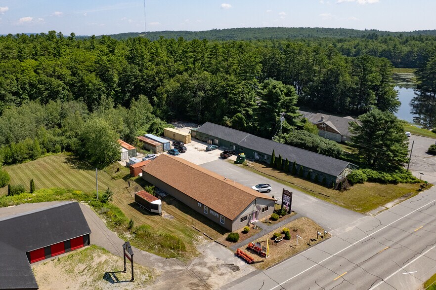 Primary Photo Of 23 Roosevelt Trl, Casco Freestanding For Sale