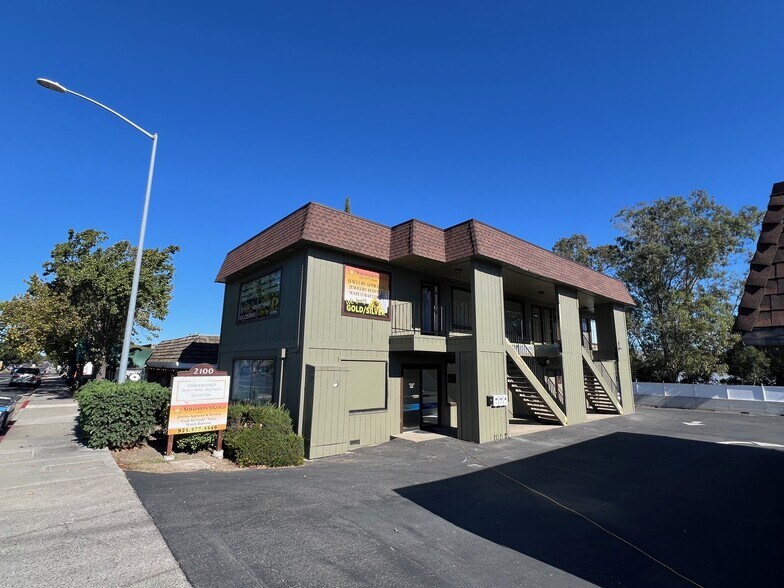 Primary Photo Of 2100 San Ramon Valley Blvd, San Ramon General Retail For Sale