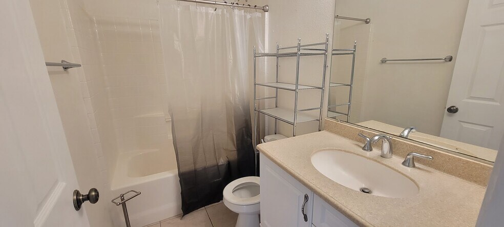 More Photos Of 7165 Sage Ave, Yucca Valley Apartments For Sale