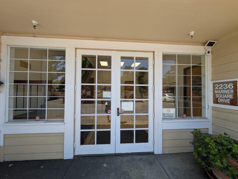 More Photos Of 2236 Mariner Square Dr, Alameda Office Residential For Sale