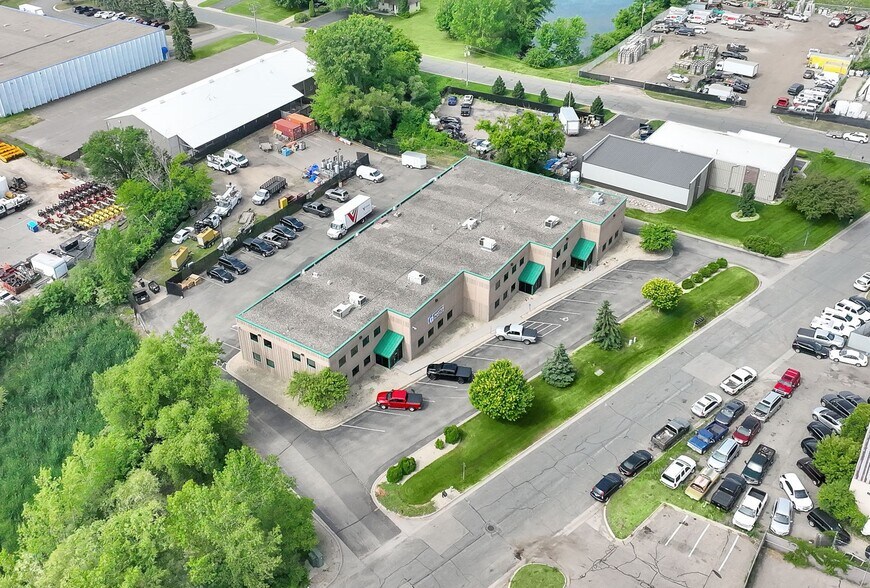 Primary Photo Of 8555 W 123rd St W, Savage Flex For Lease