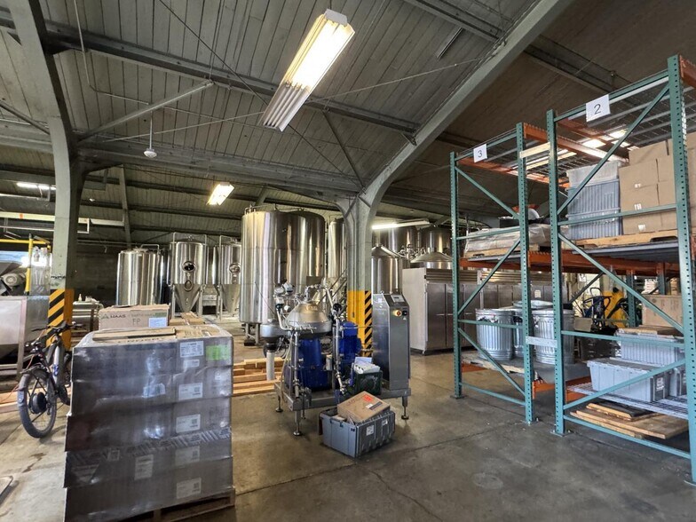 More Photos Of 644 Mason St, San Francisco Warehouse For Lease