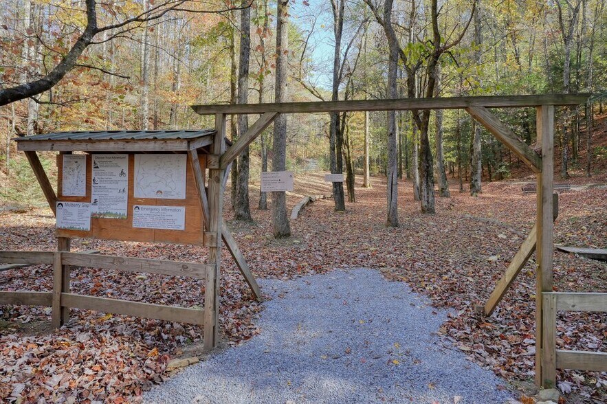 More Photos Of 400 Mulberry Gap Rd, Ellijay Hospitality For Sale
