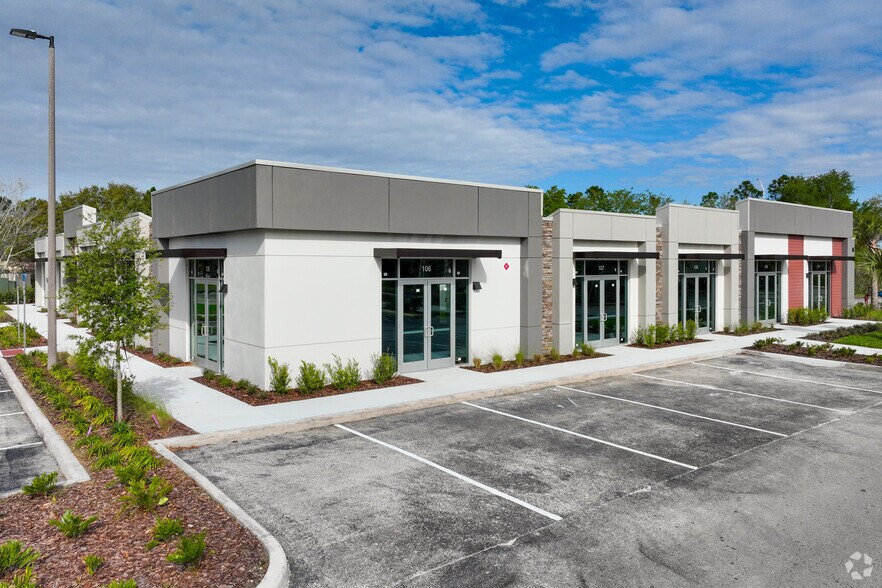 More Photos Of 13504 Village Park Dr, Orlando Medical For Sale