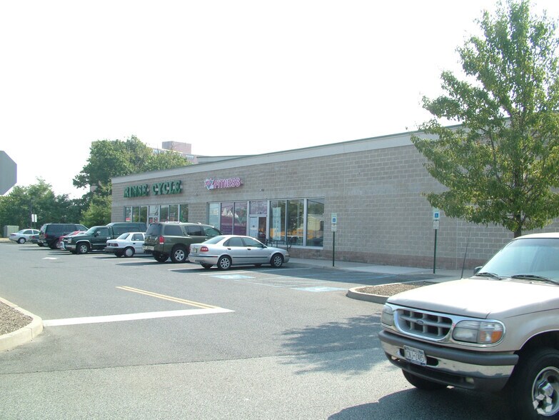More Photos Of 100-111 State Route 35, Keyport General Retail For Lease