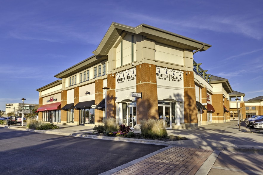 More Photos Of 200-530 Commons Dr, Geneva Unknown For Lease