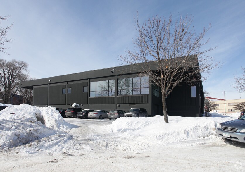 More Photos Of 1401 Glenwood Ave, Minneapolis Office For Lease