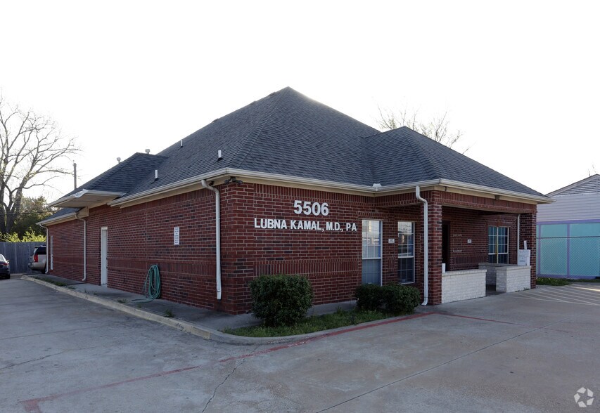 More Photos Of 5506 Broadway Blvd, Garland Medical For Sale