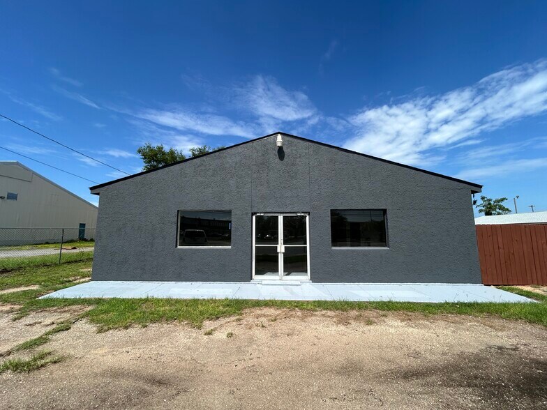 Primary Photo Of 317 S Old Corry Field Rd, Pensacola Showroom For Sale