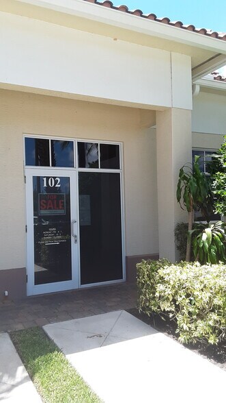 More Photos Of 3307 Northlake Blvd, Palm Beach Gardens Office For Sale