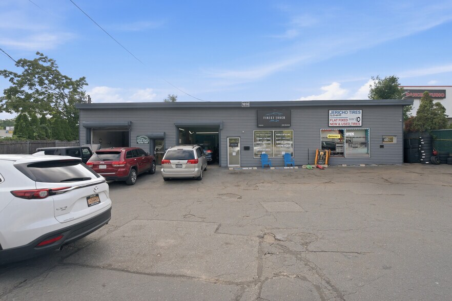 More Photos Of 1850 E Jericho Tpke, Huntington Auto Repair For Sale