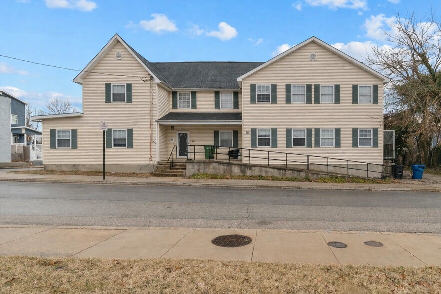 More Photos Of 3921 Old York Rd, Baltimore Specialty For Sale