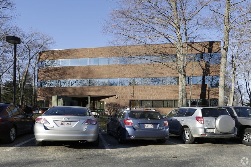 Primary Photo Of 1 Tech Dr, Andover Office For Lease