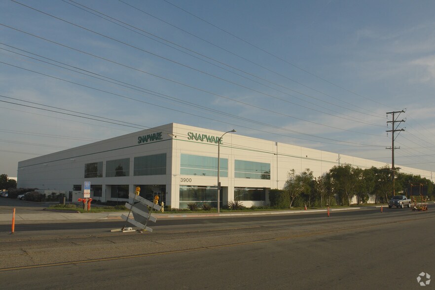 More Photos Of 3900 Hamner Ave, Eastvale Manufacturing For Lease