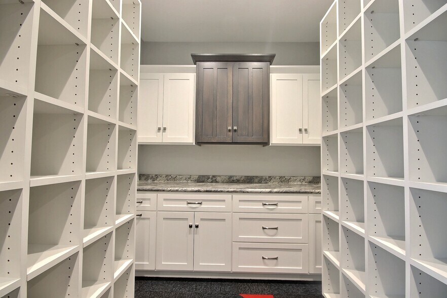 More Photos Of 2379 N Main St, Bluffton Loft Creative Space For Sale