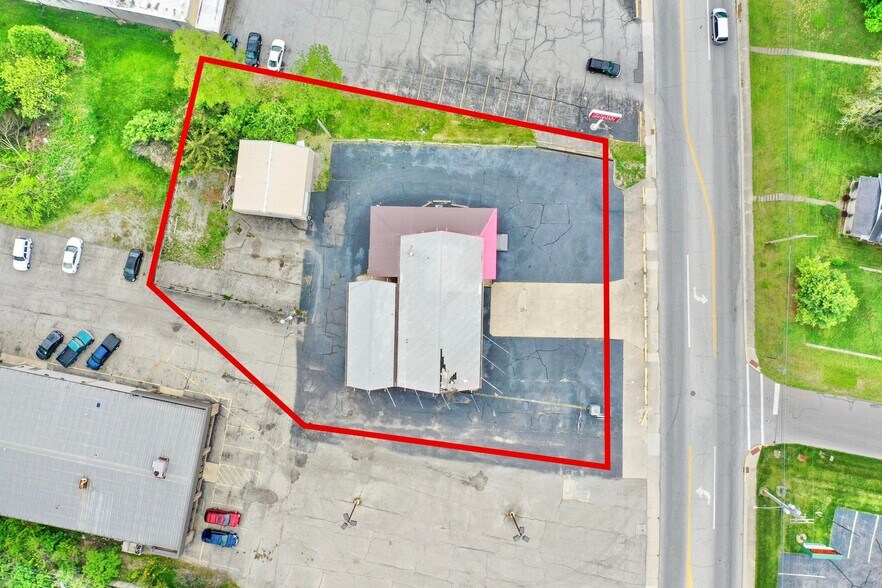 1030 Ave, Sidney, OH 45365 Retail For Lease