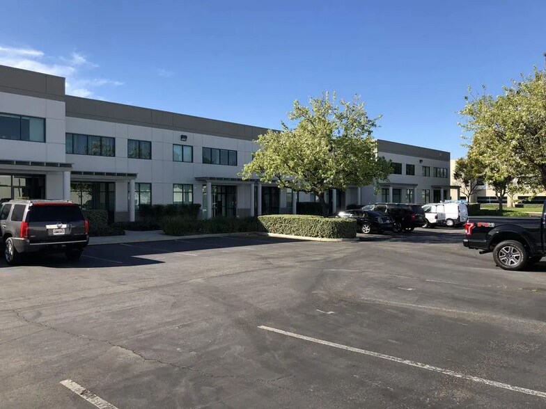 More Photos Of 3100 E Cedar St, Ontario Warehouse For Lease