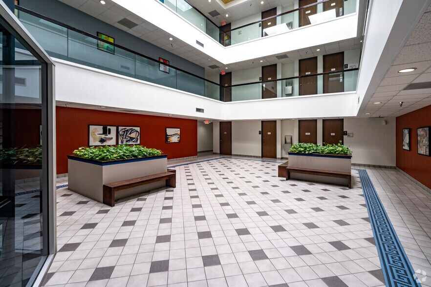 More Photos Of 3737-3743 Red Bluff Rd, Pasadena Office For Sale