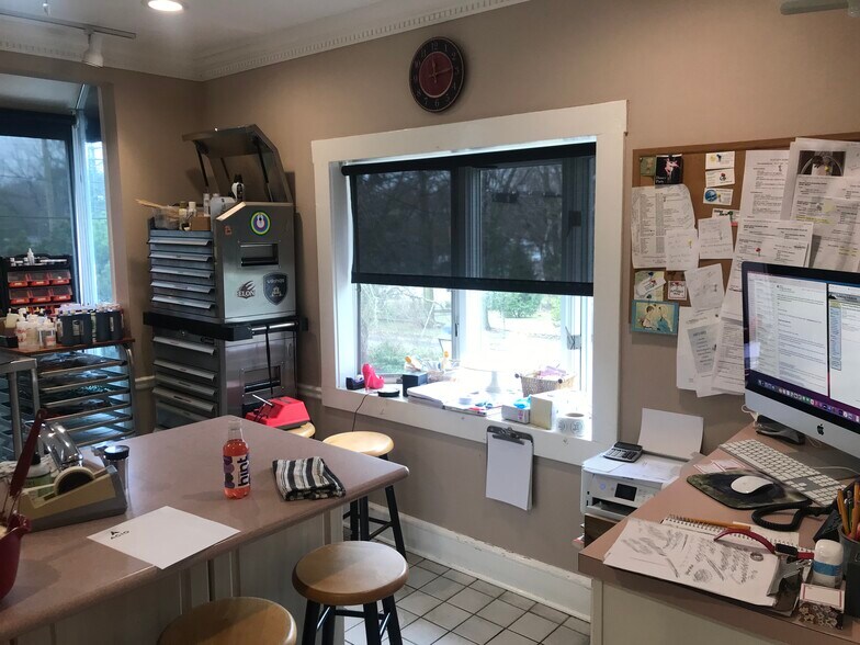 More Photos Of 3 Field Rd, Cos Cob Specialty For Sale