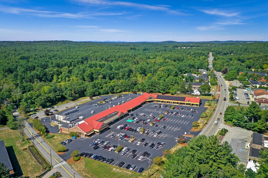 More Photos Of 250-270 Great Rd, Acton Unknown For Lease