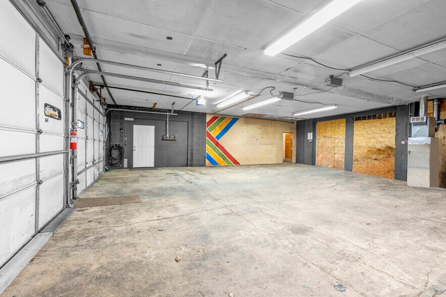 More Photos Of 57 Schuylkill Ave, Pottstown Warehouse For Sale