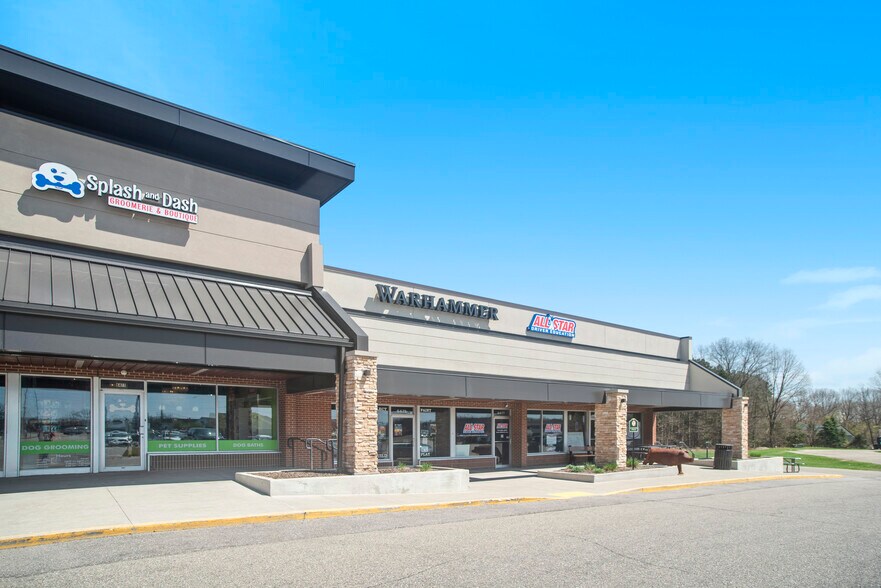 More Photos Of 6425-6479 28th St SE, Grand Rapids Storefront For Sale