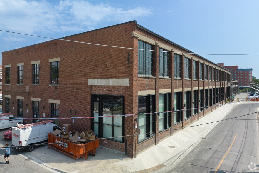 More Photos Of 213 Sterling Rd, Toronto Loft Creative Space For Lease