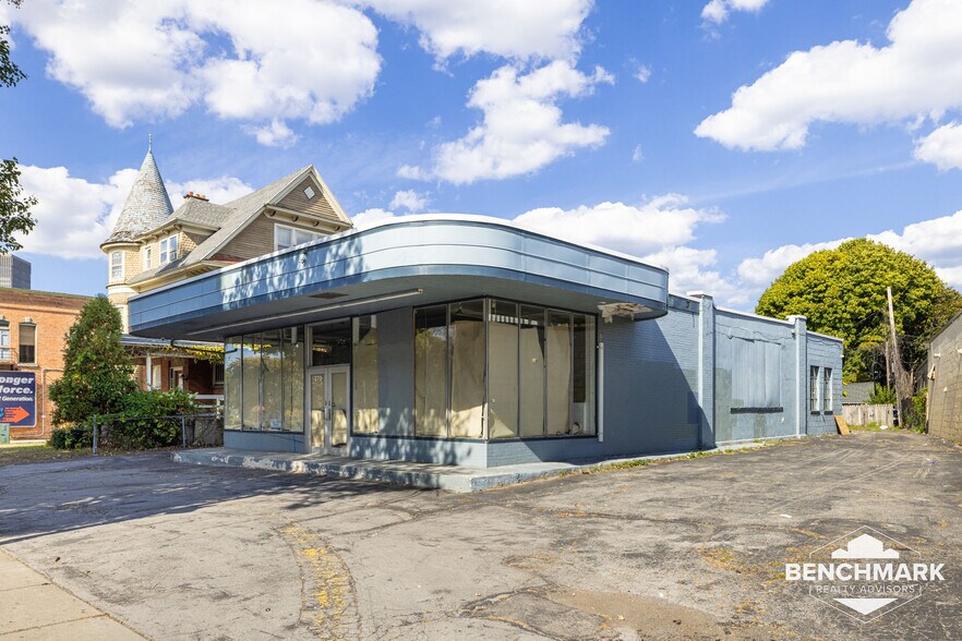 More Photos Of 266-270 Monroe Ave, Rochester Storefront Retail Office For Lease