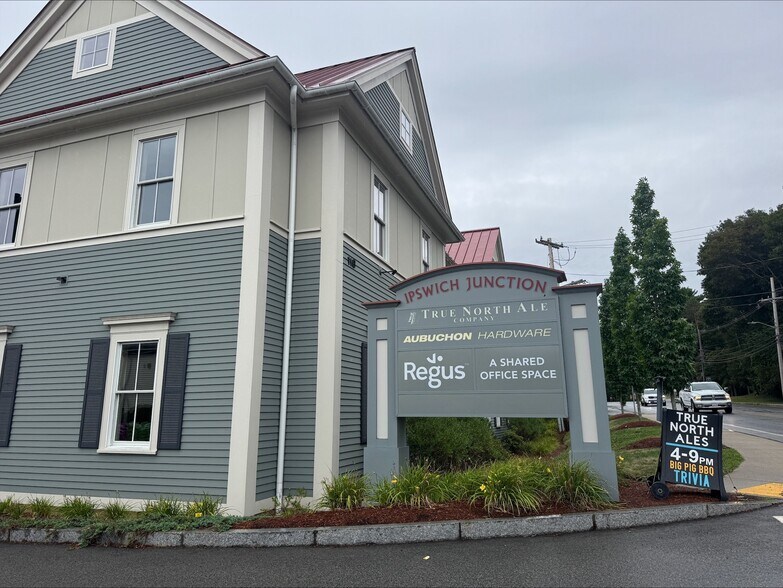 More Photos Of 118 County Rd, Ipswich Office For Lease