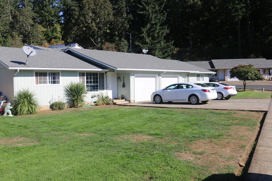 More Photos Of 201-307 Trees Ct, Silverton Apartments For Sale