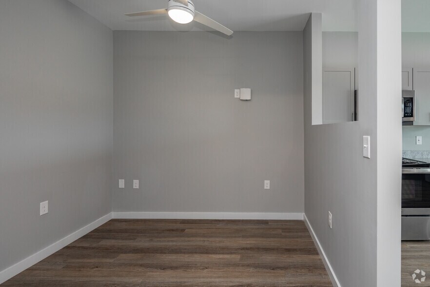 More Photos Of 4040 Travis Dr, Nashville Apartments For Sale