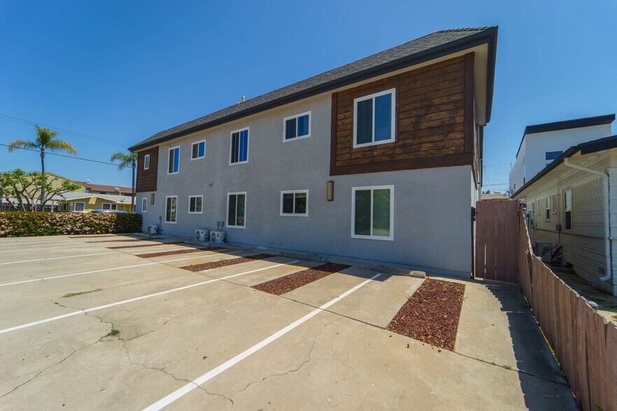 More Photos Of 3167 Landis St, San Diego Apartments For Sale