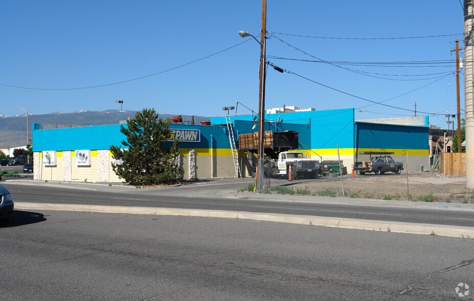 More Photos Of 641 S Rock Blvd, Sparks Freestanding For Sale