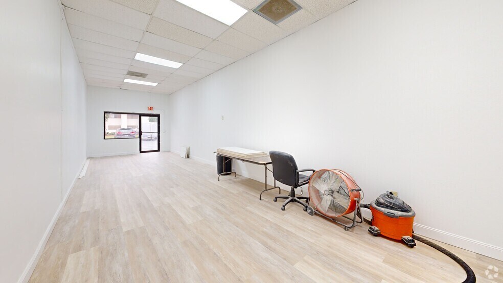 More Photos Of 6565 N 44th St, Pinellas Park Unknown For Lease