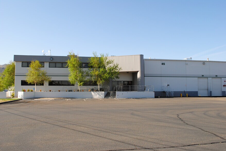 Primary Photo Of 1802 Brierley Way, Sparks Warehouse For Lease