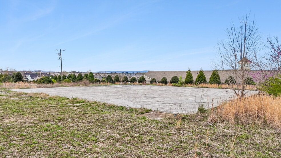 More Photos Of 7725 Shallowford Rd, Chattanooga Land For Sale