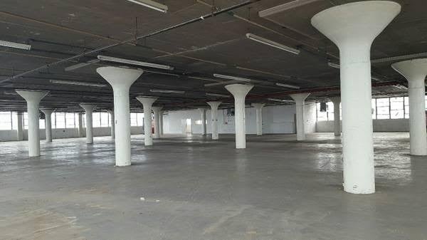 More Photos Of 218 Newell St, Brooklyn Manufacturing For Lease