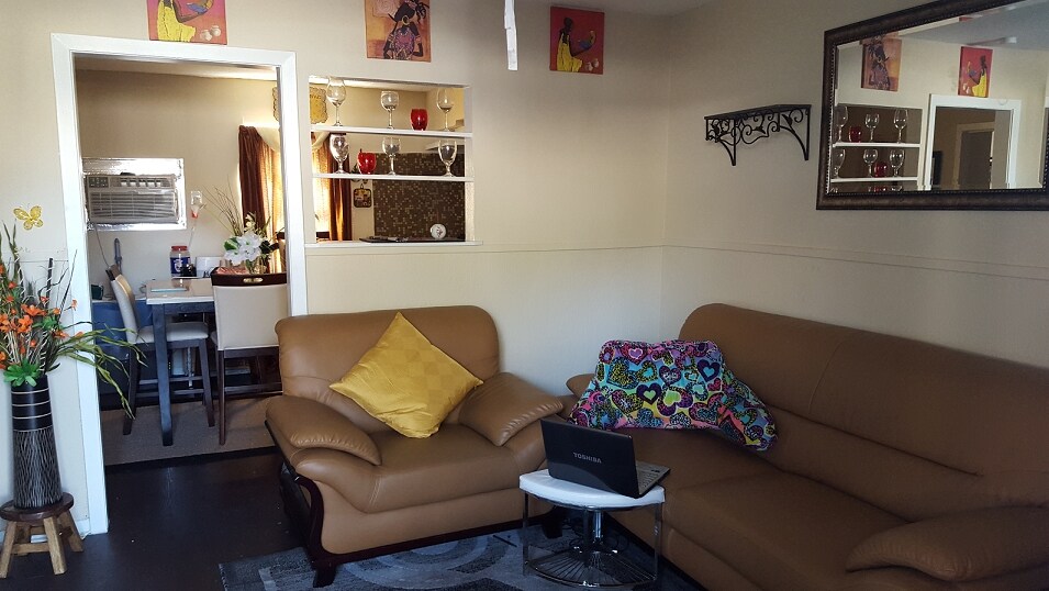 More Photos Of 9222 Lockwood Dr, Houston Apartments For Sale