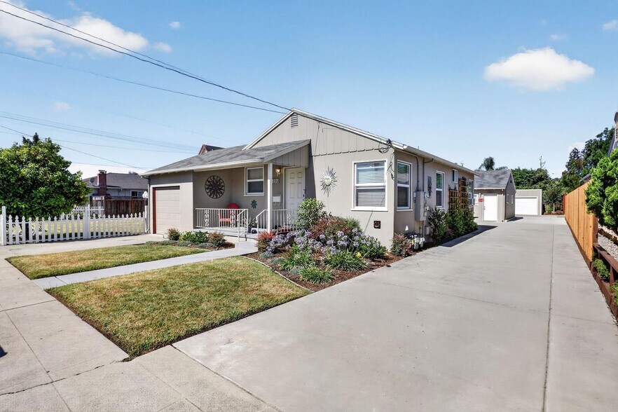 More Photos Of 20847 Chester St, Castro Valley Multifamily For Sale