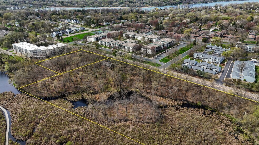 More Photos Of 556 County Road C W, Roseville Land For Sale