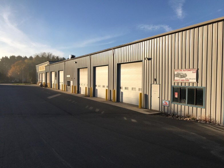 More Photos Of 7652 Conifer Ct, De Forest Warehouse For Lease