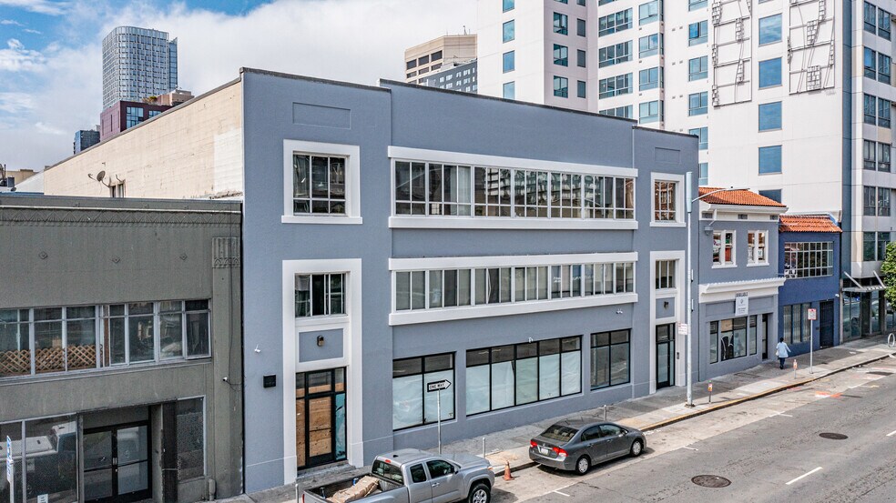 More Photos Of 132 9th St, San Francisco Research And Development For Lease