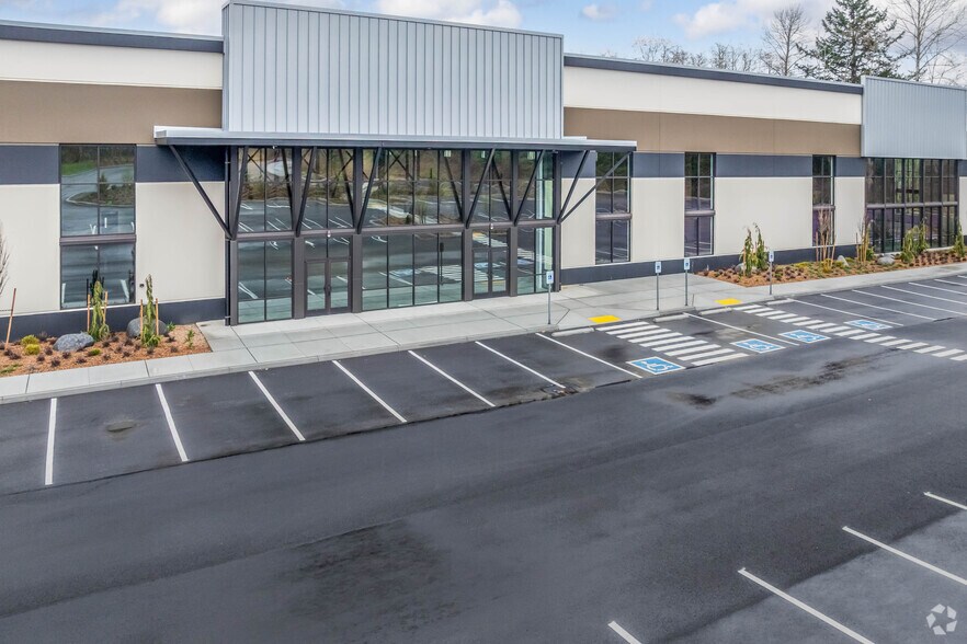 More Photos Of 6801 Seaway Blvd, Everett Industrial For Lease