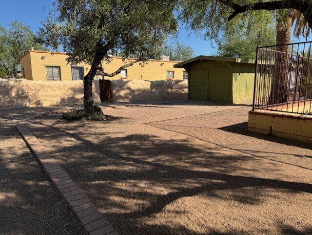More Photos Of 1220 N Venice Ave, Tucson Apartments For Sale