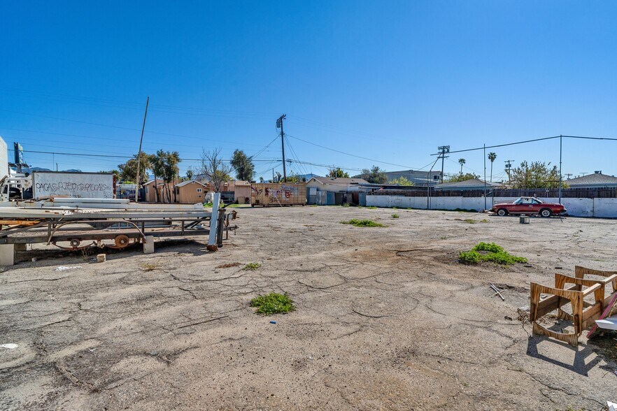 More Photos Of , Pacoima Unknown For Sale