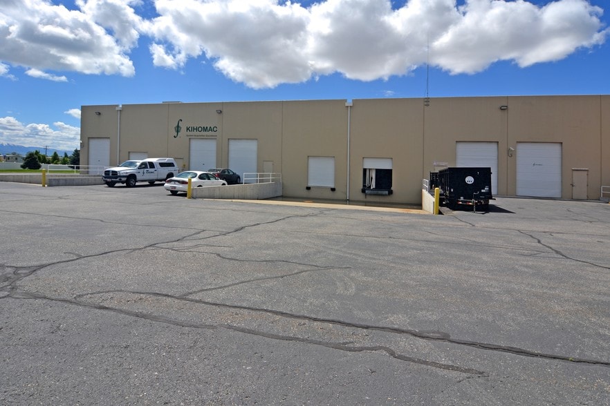 More Photos Of 334 N Marshall Way, Layton Warehouse For Lease